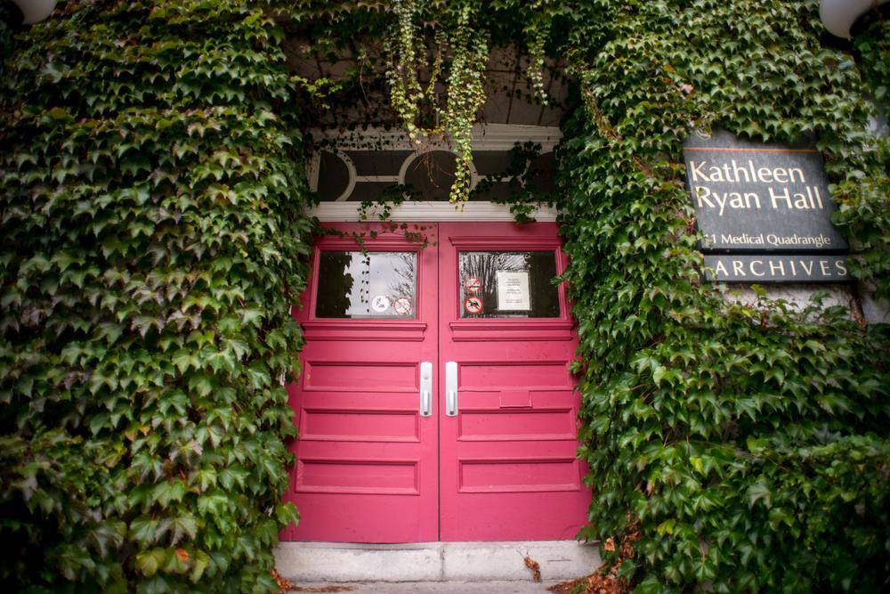 the front entrance to Kathleen Ryan Hall / Queen's University Archives