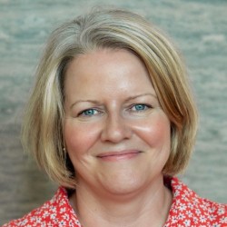 Alison Holah